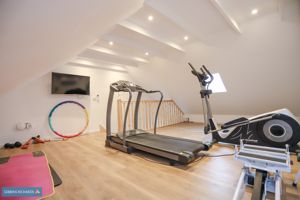 Gym (above garage)- click for photo gallery